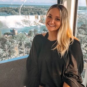 Meet your Posher, Audrey